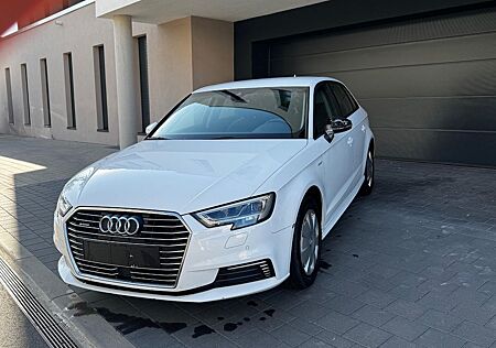 Audi A3 Spb TFSI e-tron 150 KW NAVI+|LED|PDC+|SITZHZG