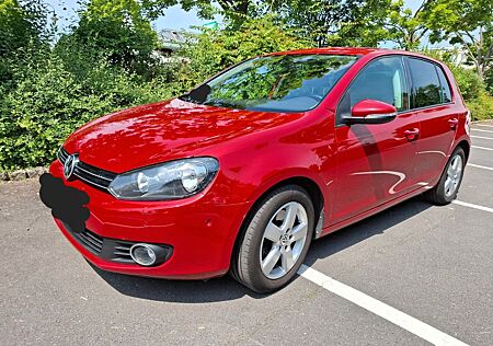 VW Golf Volkswagen 6, TÜV neu! Steuerkette neu! Scheckheft,AHK