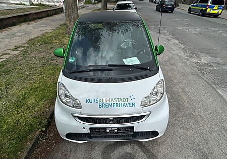 Smart ForTwo cabrio 55kW ED edit. BoConcept Batter...