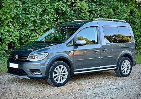 VW Caddy Volkswagen 2,0TDI 110kW BMT Alltrack 5-Sitzer All...