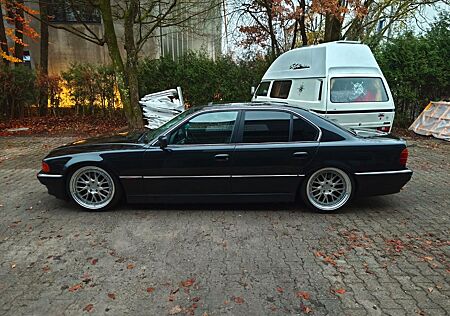 BMW 728i KW V1 Raffa RS-03