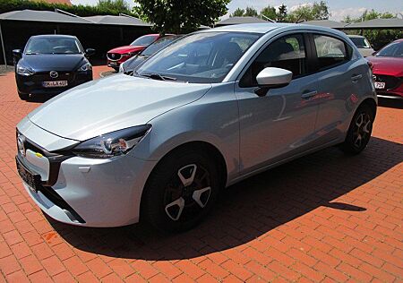 Mazda 2 2023 5HB 1.5L SKYACTIV-G 75ps 6MT FWD CENTER-L