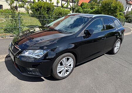 Seat Leon 1.6 TDI-Style ST-TÜV:09/2026-PDC-ACC