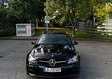 Mercedes-Benz C 63 AMG T Edition 507 MB100 Garantie