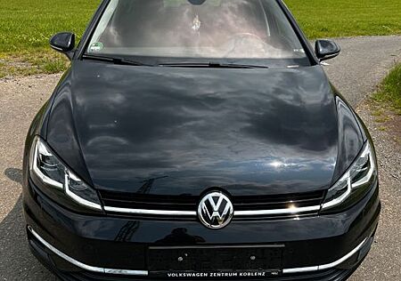 VW Golf Volkswagen 1.4 TSI 92kW Sound Sound