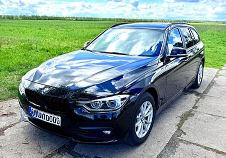 BMW 318d Touring, 2. Hand, Scheckheft und Garantie