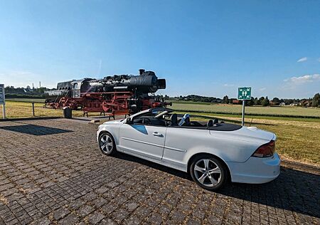 Volvo C70 2.0D Momentum Momentum, TÜV fällig