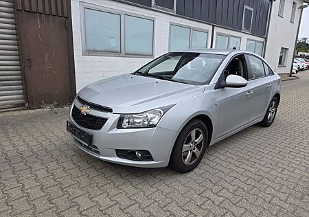 Chevrolet Cruze 1.6 LS Benziner