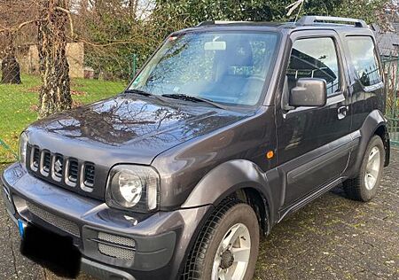 Suzuki Jimny 1.3 4WD Style 4x4, AHK,Sitzh.,8fach Alu