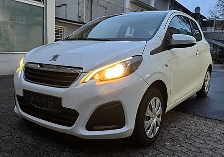 Peugeot 108 Active KLIMAANLAGE ALLWETTERREIFEN RADIO