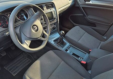 VW Golf Volkswagen 1.6 | Euro 6 | Zahnriemen neu | Unfallfrei