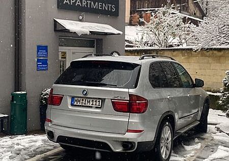 BMW X5 xDrive30d Tüv bis 2027