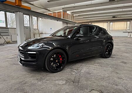 Porsche Macan GTS Burmester/Luftfederung/Pano/Carbon