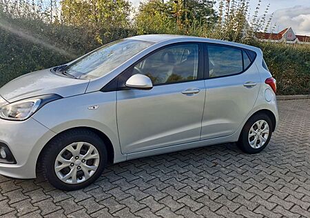 Hyundai i10 Wenig KM