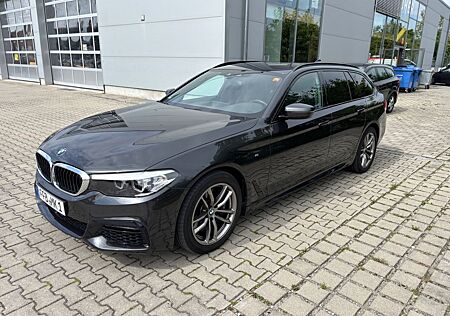 BMW 530d xDrive Touring A - M Paket, Standheizung