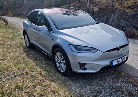 Tesla Model X 75D -Extended New Car Warranty unti 2026