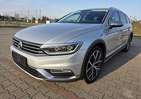 VW Passat Variant Volkswagen 2.0 TSi Alltrack 4Motion
