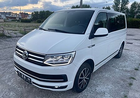VW T6 Multivan Volkswagen *BULLI*NAVI*AHK*LED