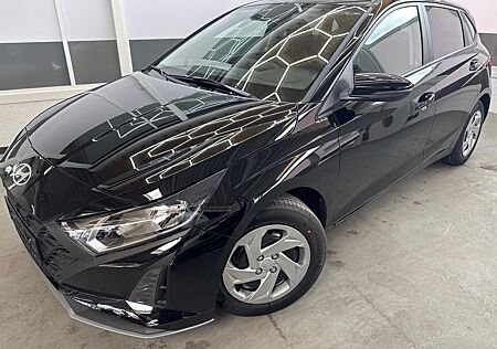 Hyundai i20 COMFORT FL WP NAVI RFK TEMPOMAT 1.2 MPI 5...