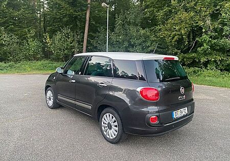 Fiat 500L Living NAVI, TEMPOMAT, 6-GANG