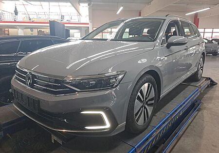 VW Passat Variant Volkswagen GTE 1.4 TSI MATRIX/NAVI/TEMPO