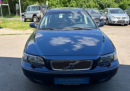 Volvo V70 T5