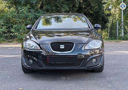 Seat Leon 1.6 TDI sehr gepflegt, 8-Fach, Klima, Navi