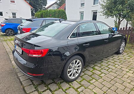 Audi A4 2.0 TDI S Tronic, 1 Hand, TÜV Neu, Kamera