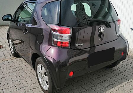 Toyota iQ gebraucht kaufen Toyota iQ + 1,0-l-VVT-i Multidrive +