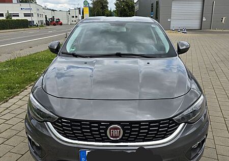 Fiat Tipo 1.6 MultiJet LOUNGE LOUNGE