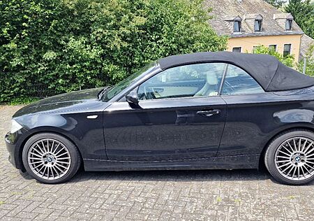 BMW 120i Cabrio -
