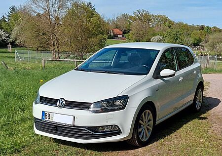 VW Polo Volkswagen 1.2 TSI 66kW Highline BMT "Original" *AHK*