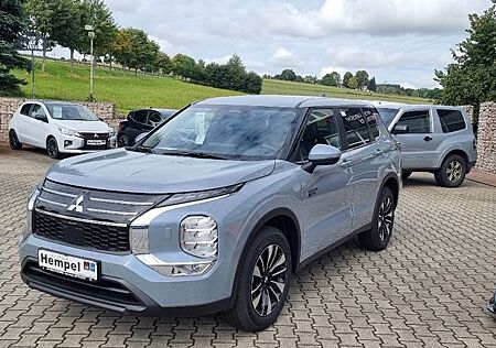 Mitsubishi Outlander 2.4L PHEV PLUS 8Jahre Garantie