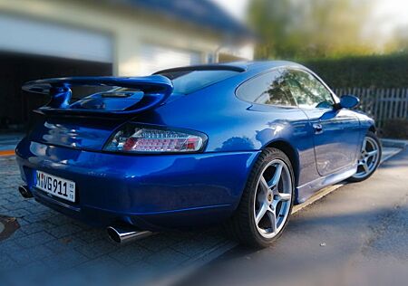 Porsche 996 Carrera GT-3 look