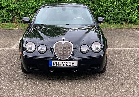 Jaguar S-Type R