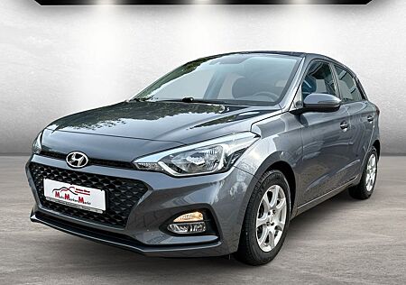 Hyundai i20 *Kamera*Sitzheizung*WR*