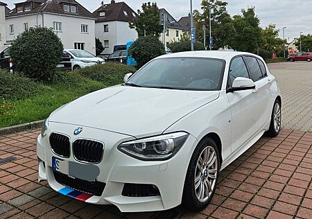 BMW 116i Sport Line Sport Line