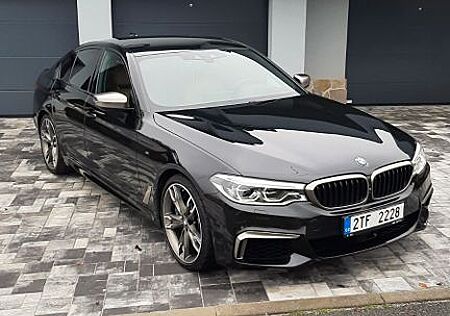 BMW 550 M550d Individual, F1, ADAPTIVE, MERINO
