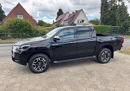 Toyota Hilux 2.8 Executive DoubleCab Auto*AHK+sofort*