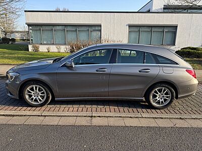 Mercedes-Benz CLA 220d 7G DCT Pano Nav PDC Klima SHZ Temp BiXe