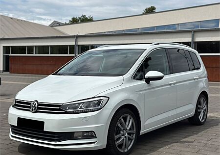VW Touran Volkswagen 2.0 TDI DSG Comfortline