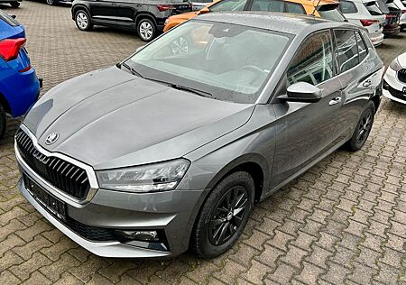 Skoda Fabia IV Selection *LED/Einparkhilfe/Klimaauto
