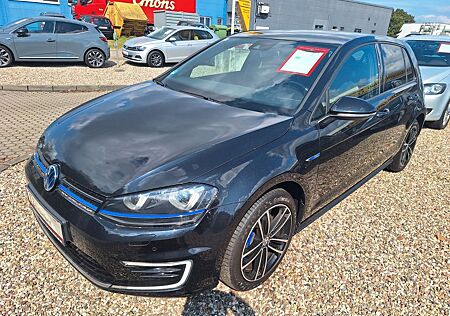 VW Golf Volkswagen VII Lim. GTE DSG NAVI LED