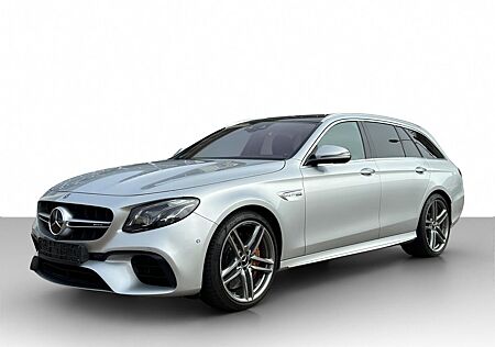 Mercedes-Benz E 63 AMG E 63 AMGs 4M+/KERAMIK/PANO/LUFT-F/HUD/360/