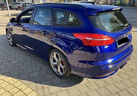 Ford Focus 2,0 EB ST Leder-Sport-Paket Turnier ST