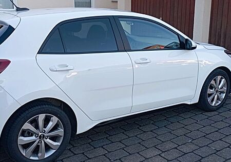 Kia Rio 1.0 T-GDI 100 Vision