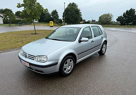 VW Golf Volkswagen 1.4 ZR+KD+HU NEU*Klima*8 Fach Bereift