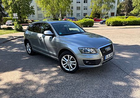 Audi Q5 2.0 TDI S tronic quattro -