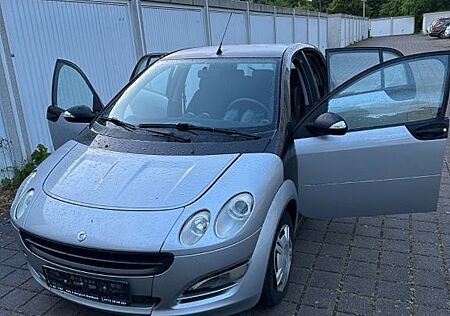 Smart ForFour 1,1 47kW pure Tüv 04/2026 Günstig