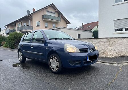 Renault Clio 1.2 Campus, TÜV bis Oktober 26